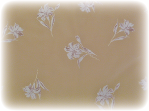 the beige skirt with the design of lilies